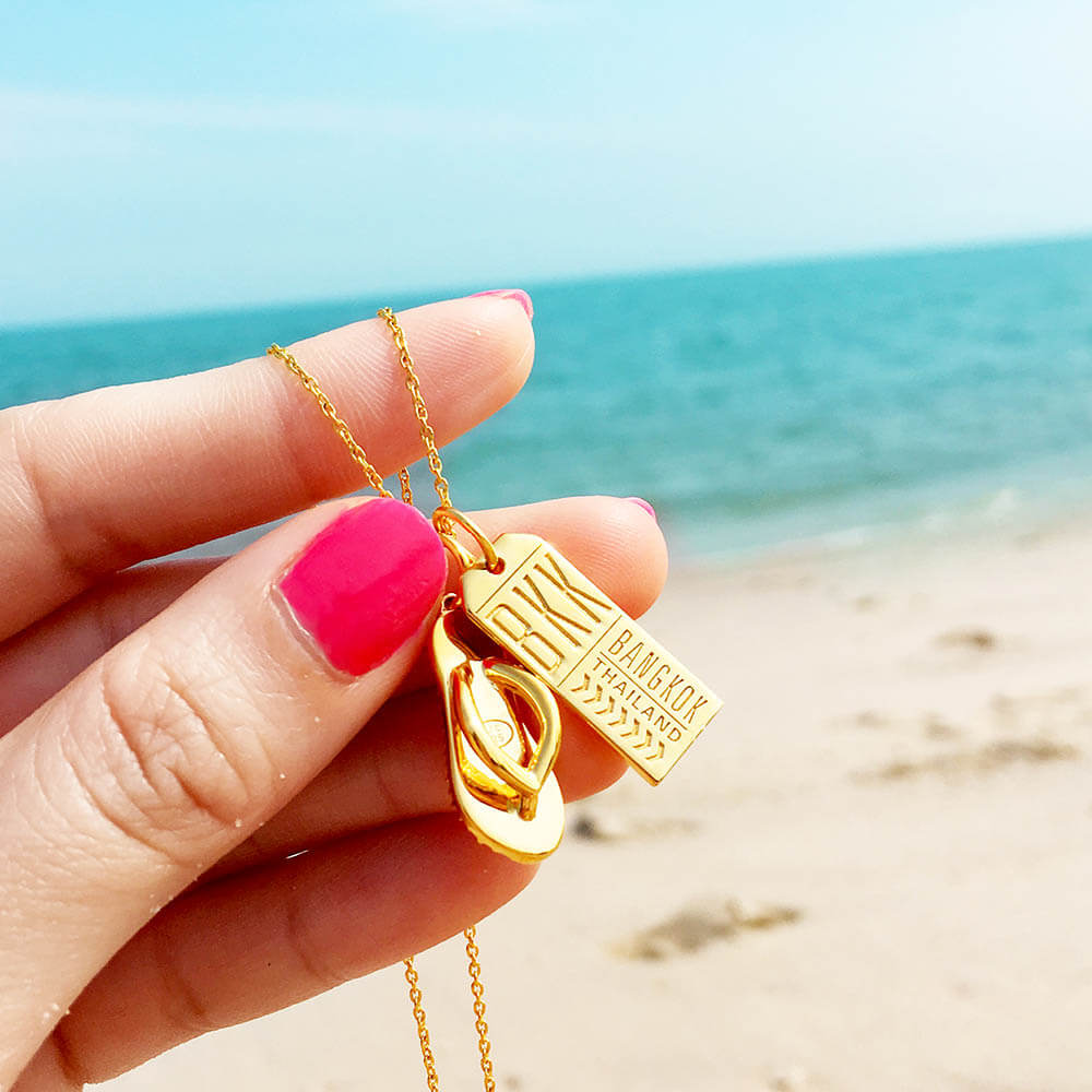 Gold Flip-Flop Charm - JET SET CANDY (1720177164346)