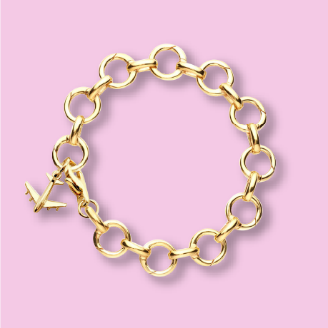 <u><strong>INFINITY</strong></u><br><br> A classic charm bracelet with a twist. Every round link opens.