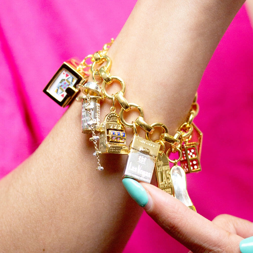 Las Vegas Slot Machine Charm, Solid Gold