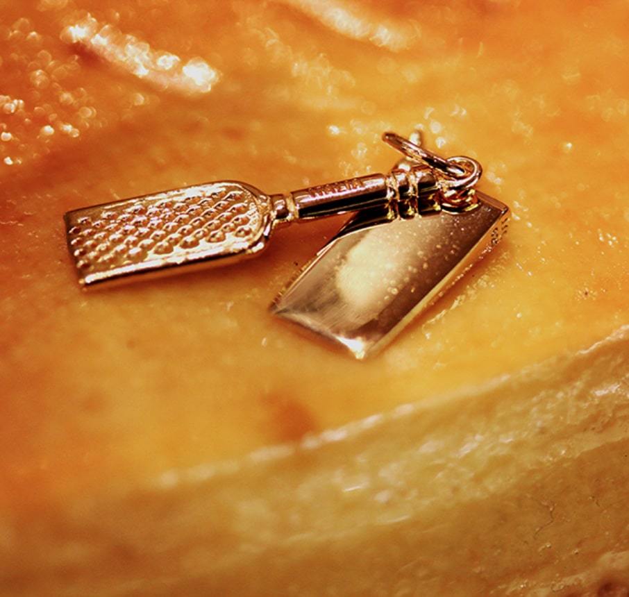 Gold Cheese & Grater Charm | Italy Travel Charm | Two-Tone 14K