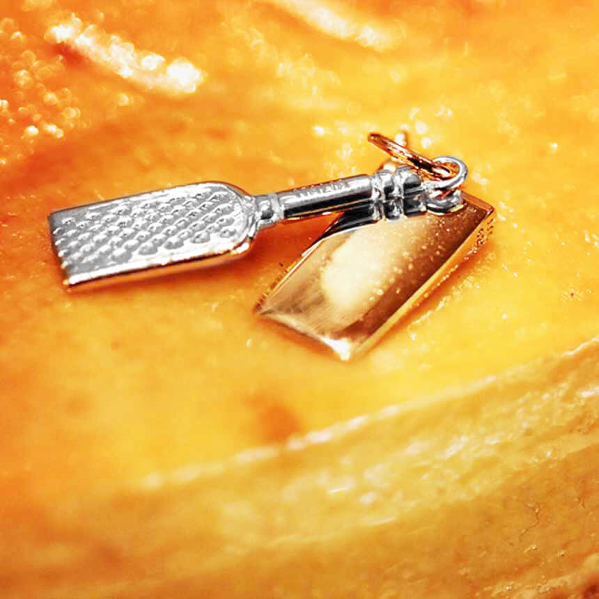 Gold Italy Charm, Parmesan Cheese & Grater - JET SET CANDY  (1720169562170)