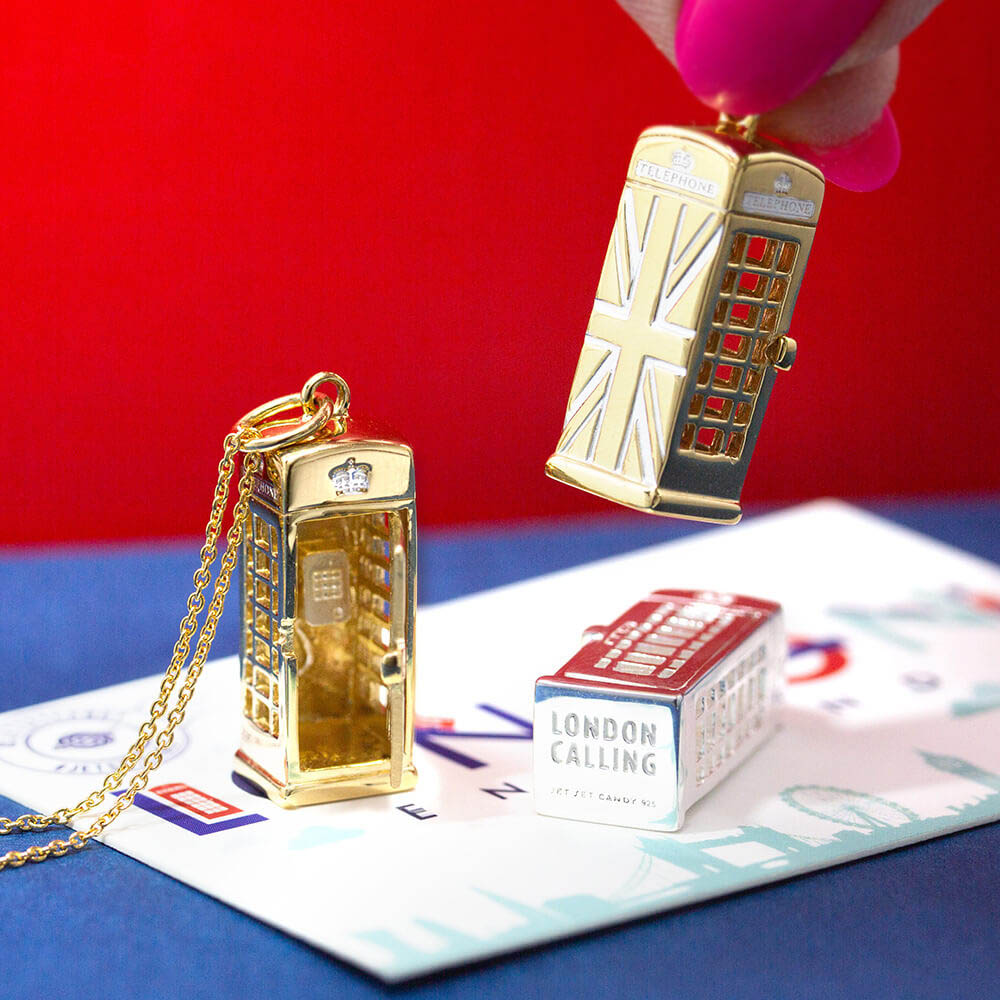 London Phone Booth Charm, Gold