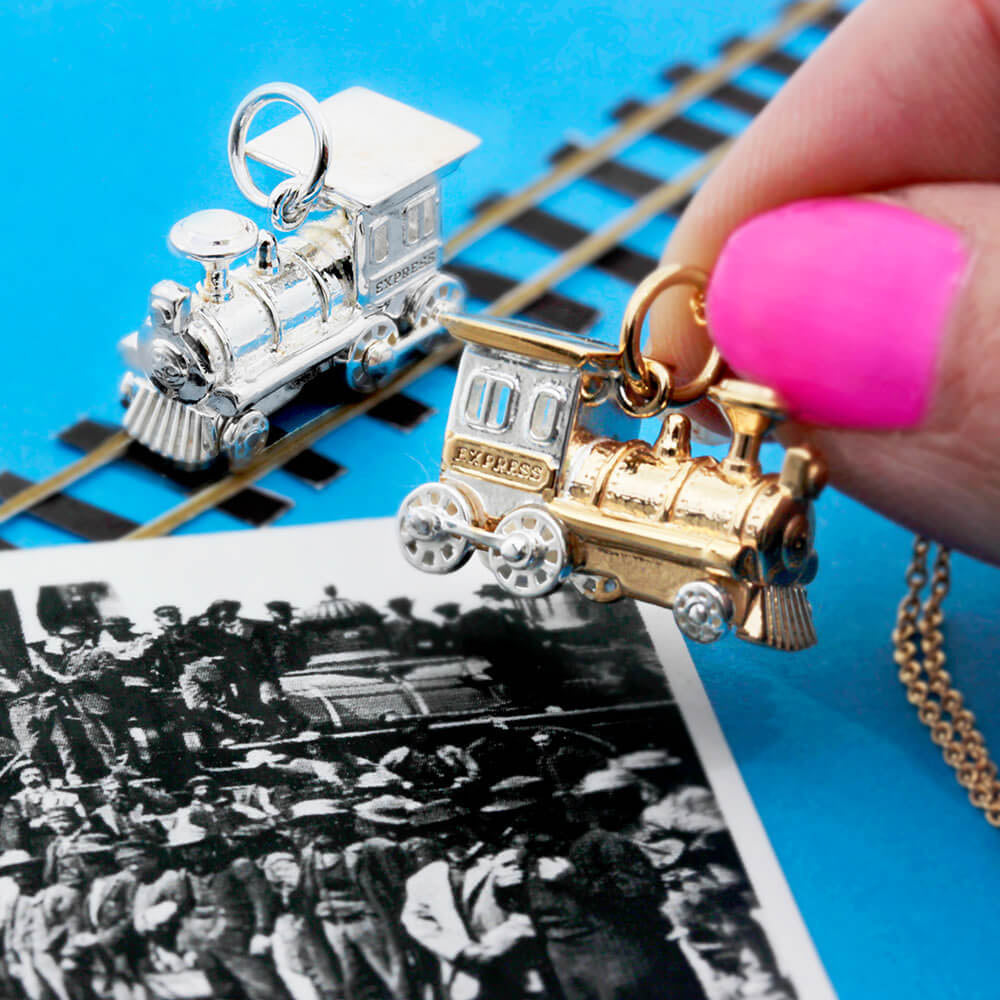 Locomotive Charm, Gold