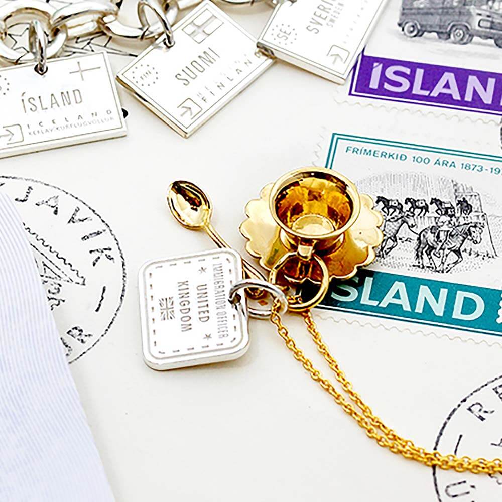 Gold London Charm, Tea Cup - JET SET CANDY (1720169463866)