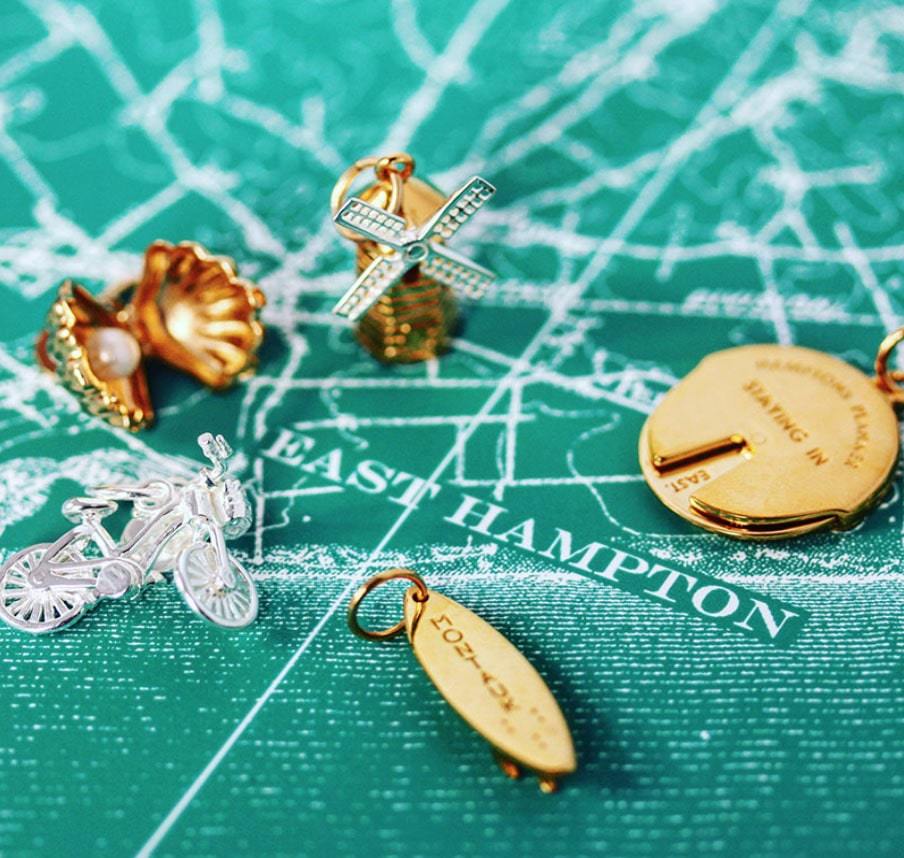 Gold Hamptons Spinner Charm - JET SET CANDY  (1720173723706)