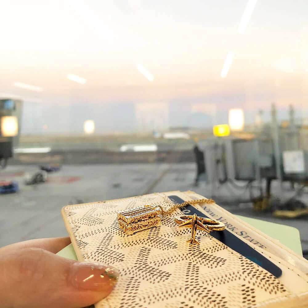 Solid Gold Luxe Steamer Trunk Charm, Large - JET SET CANDY (7535262335224)