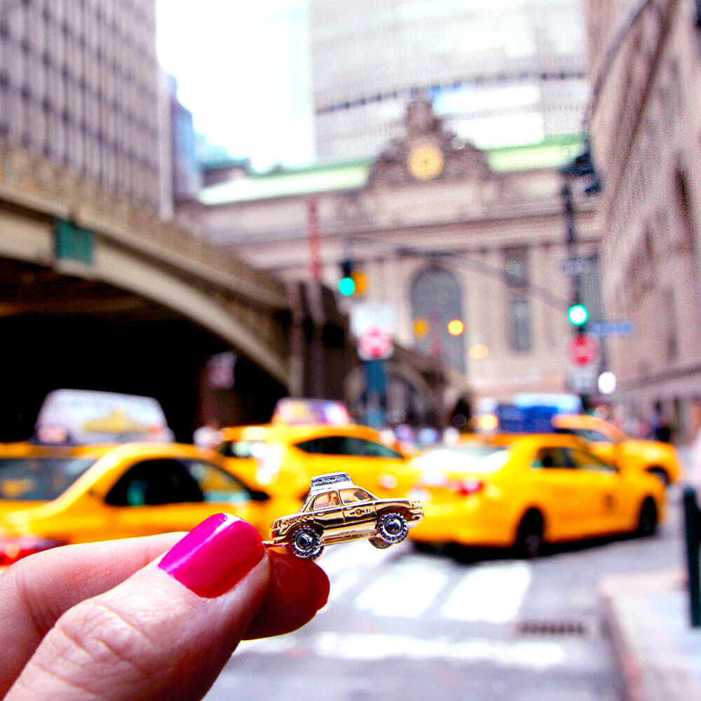 Solid Gold New York Taxi Charm - JET SET CANDY  (4588429115480)