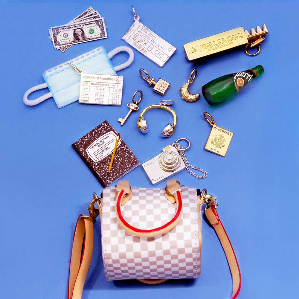 Gold Headphones Charm - JET SET CANDY (6782956273848)