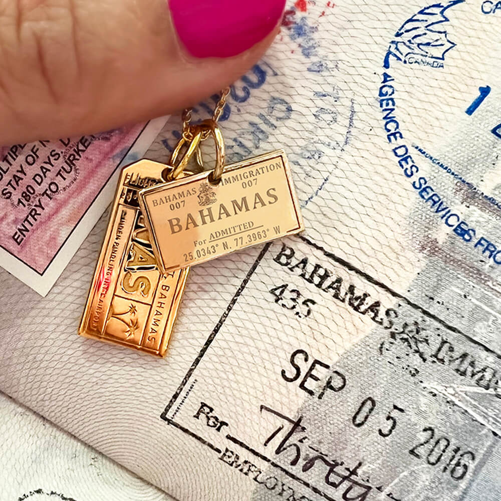 Bahamas Passport Stamp Charm | 14K Solid Gold Travel Charm – JET